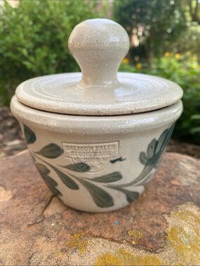 Salmon Falls Stoneware Crock with Lid in Pennsylvania Green Leaf Pattern